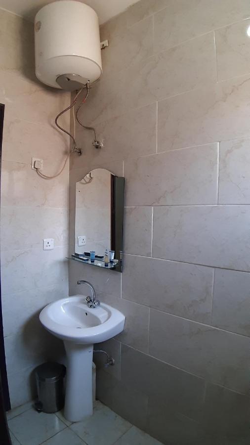 Al Rawda - Hotel Табук Экстерьер фото